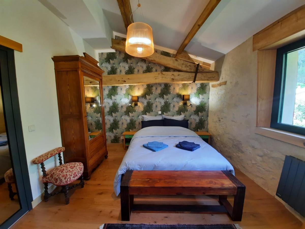 Hotel La Bergerie A Menee Châtillon-en-Diois Zewnętrze zdjęcie