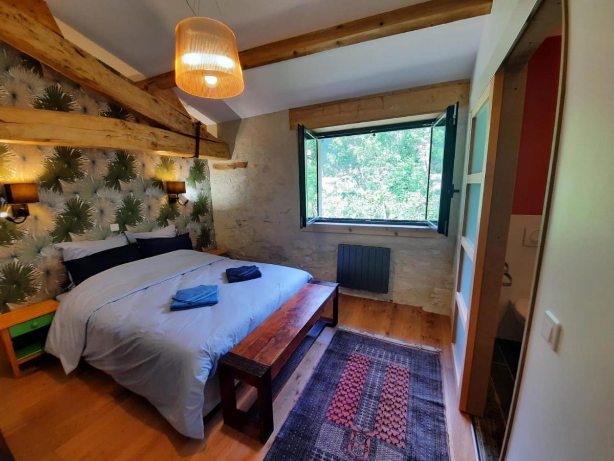 Hotel La Bergerie A Menee Châtillon-en-Diois Zewnętrze zdjęcie