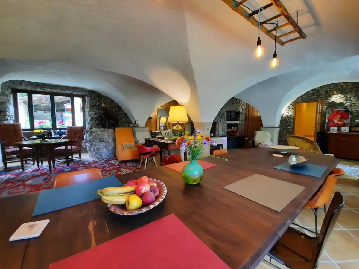 Hotel La Bergerie A Menee Châtillon-en-Diois Zewnętrze zdjęcie