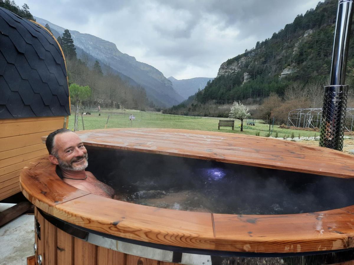 Hotel La Bergerie A Menee Châtillon-en-Diois Zewnętrze zdjęcie